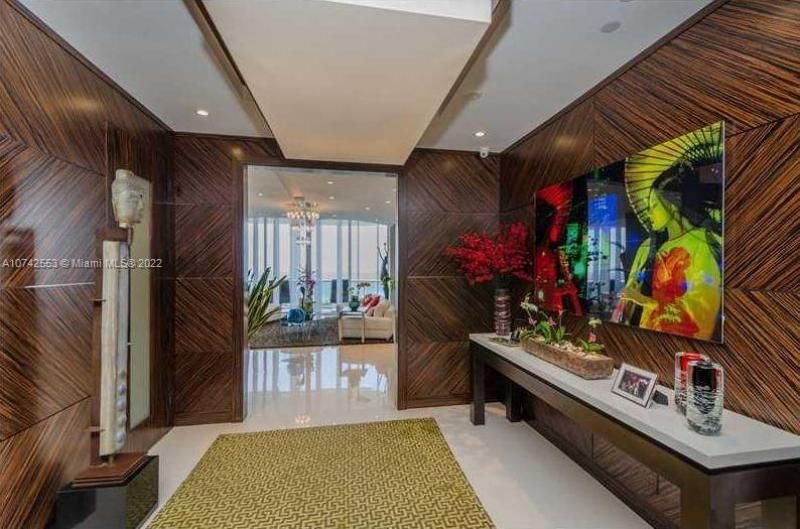 3802 NE 207th St, Unit 2802, Aventura, FL 33180 Photo