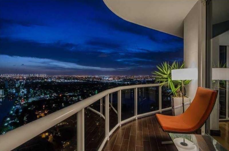 3802 NE 207th St, Unit 2802, Aventura, FL 33180 Photo
