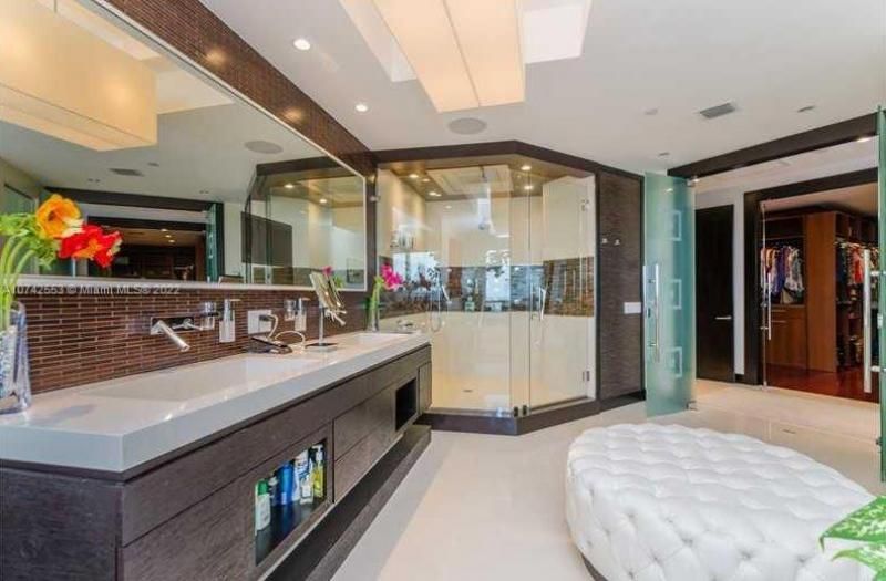 3802 NE 207th St, Unit 2802, Aventura, FL 33180 Photo