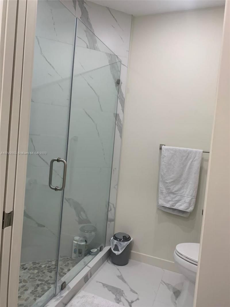 3802 NE 207th St, Unit 2802, Aventura, FL 33180 Photo