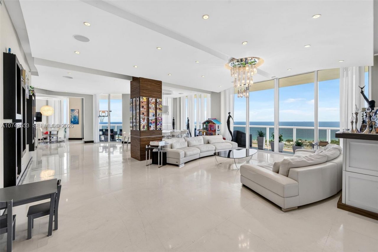 3802 NE 207th St, Unit 2802, Aventura, FL 33180 Photo