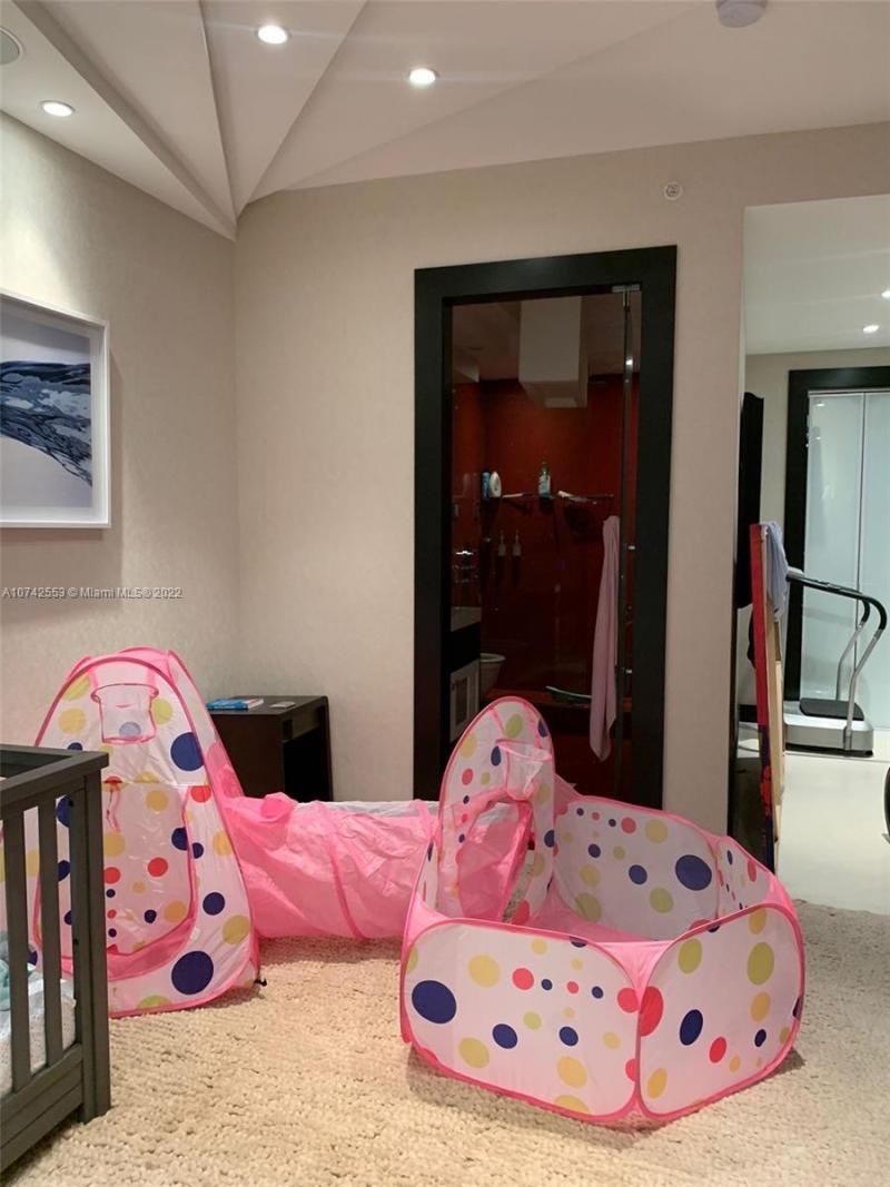 3802 NE 207th St, Unit 2802, Aventura, FL 33180 Photo