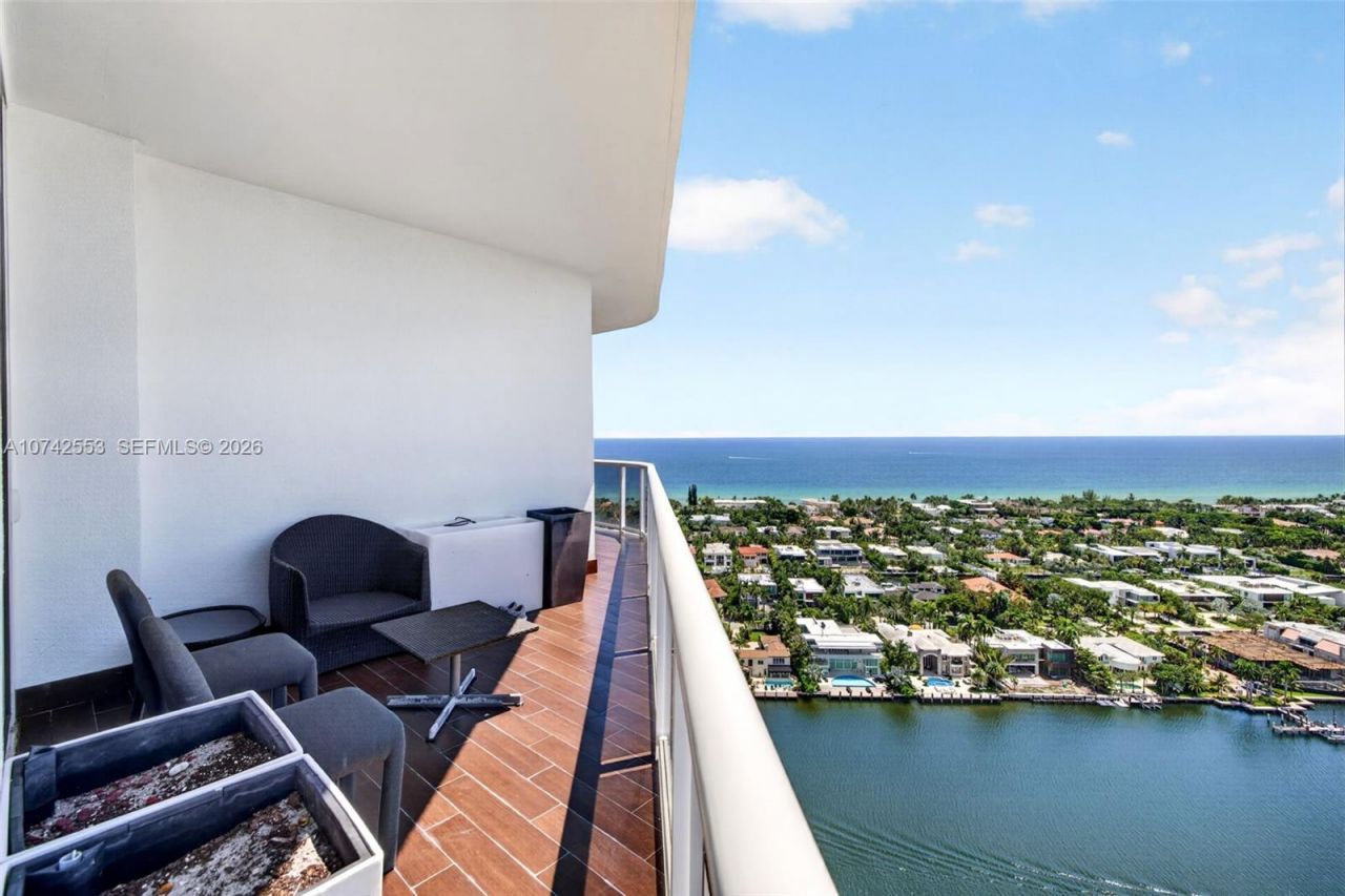 3802 NE 207th St, Unit 2802, Aventura, FL 33180 Photo
