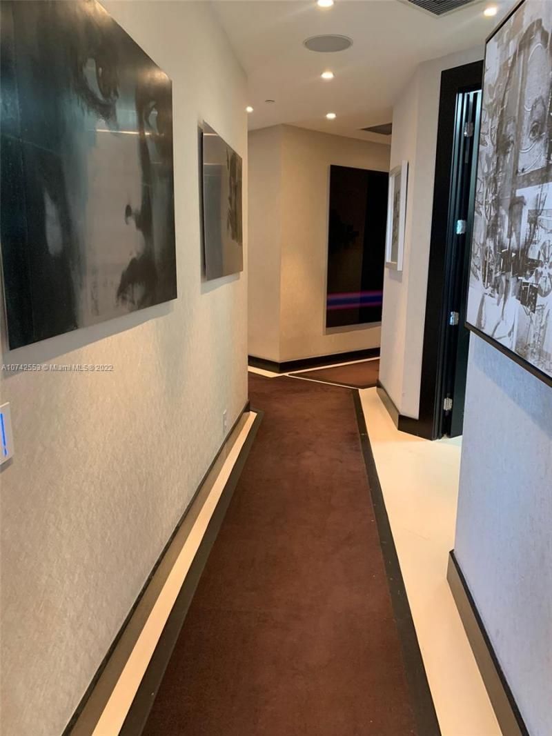 3802 NE 207th St, Unit 2802, Aventura, FL 33180 Photo