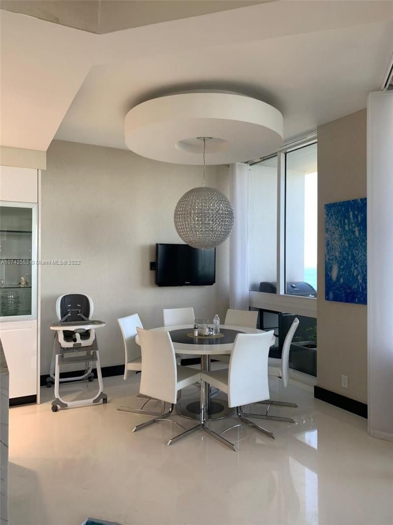 3802 NE 207th St, Unit 2802, Aventura, FL 33180 Photo