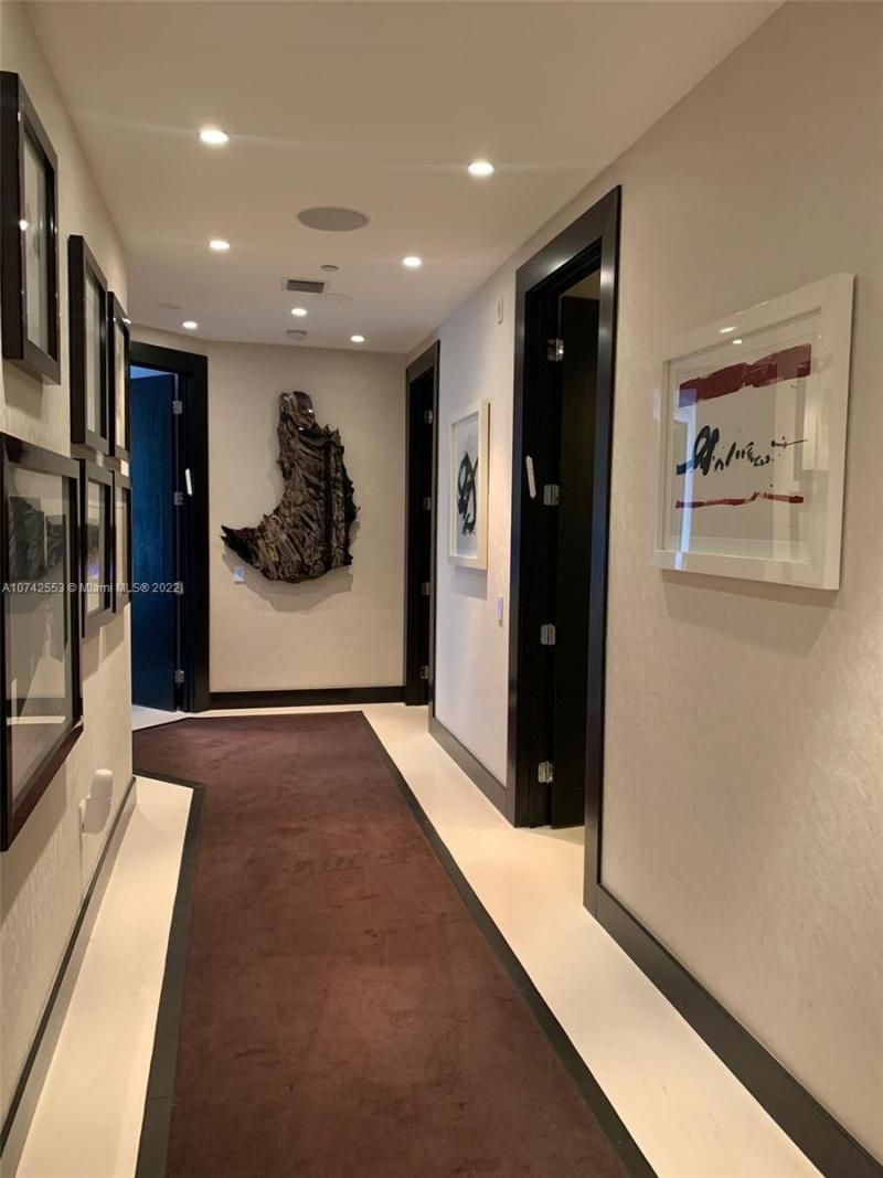 3802 NE 207th St, Unit 2802, Aventura, FL 33180 Photo