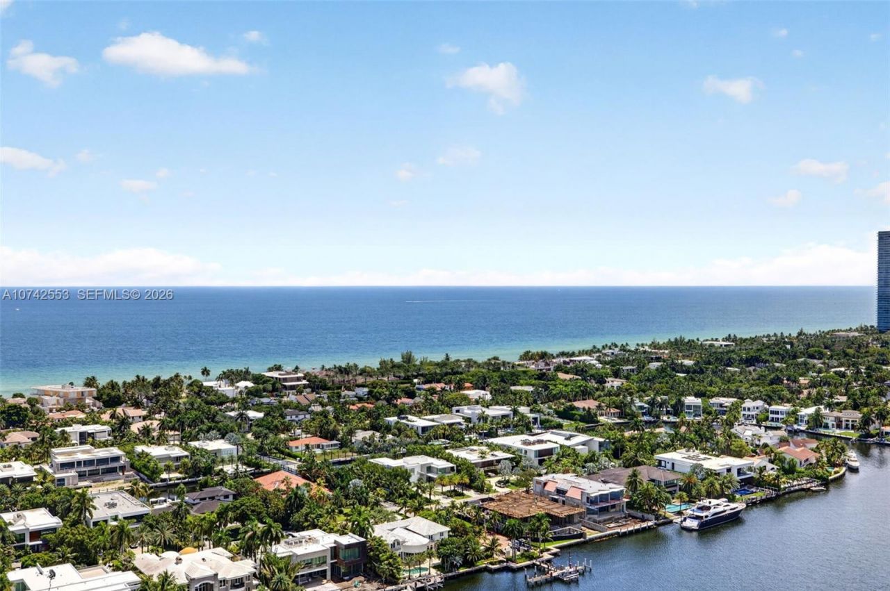 3802 NE 207th St, Unit 2802, Aventura, FL 33180 Photo