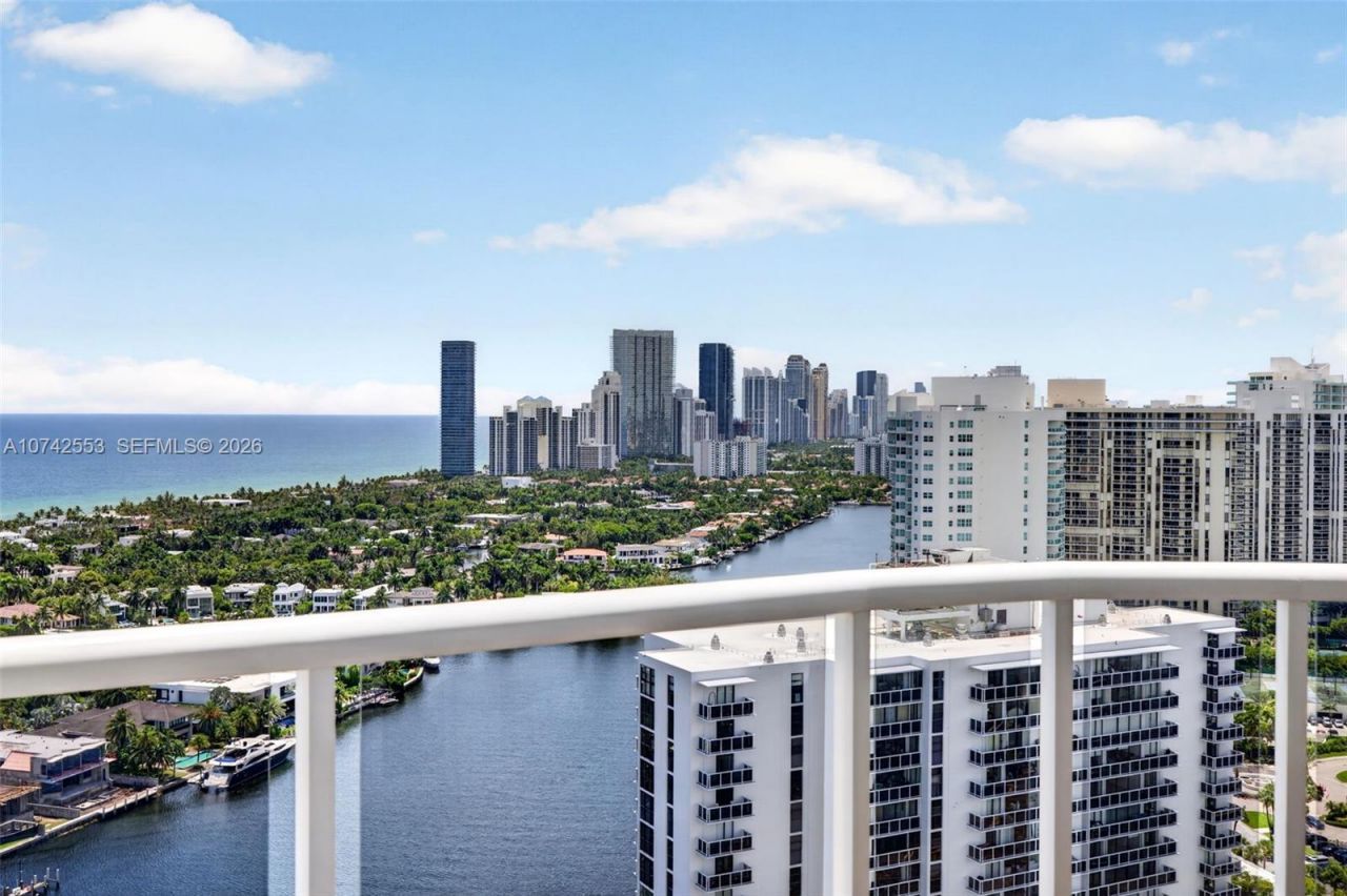3802 NE 207th St, Unit 2802, Aventura, FL 33180 Photo