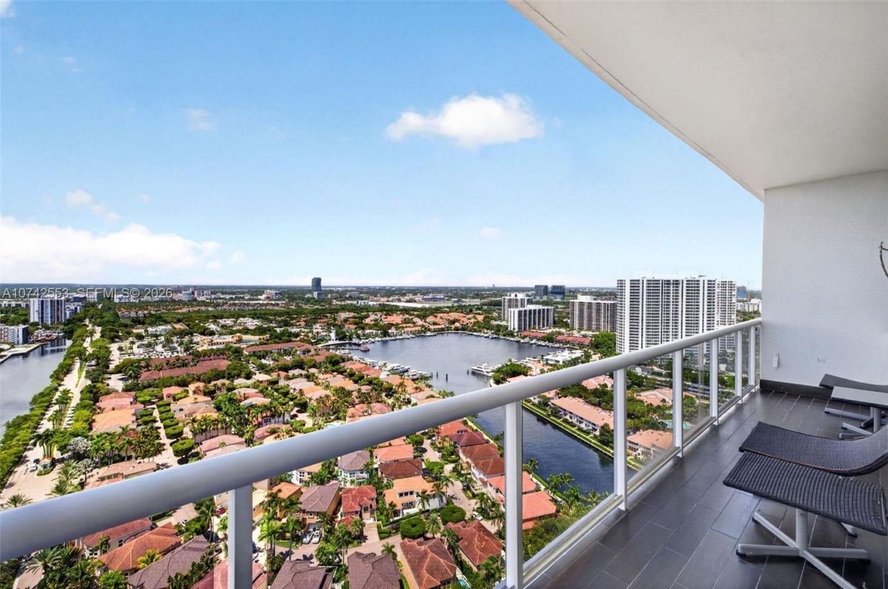 3802 NE 207th St, Unit 2802, Aventura, FL 33180 Photo
