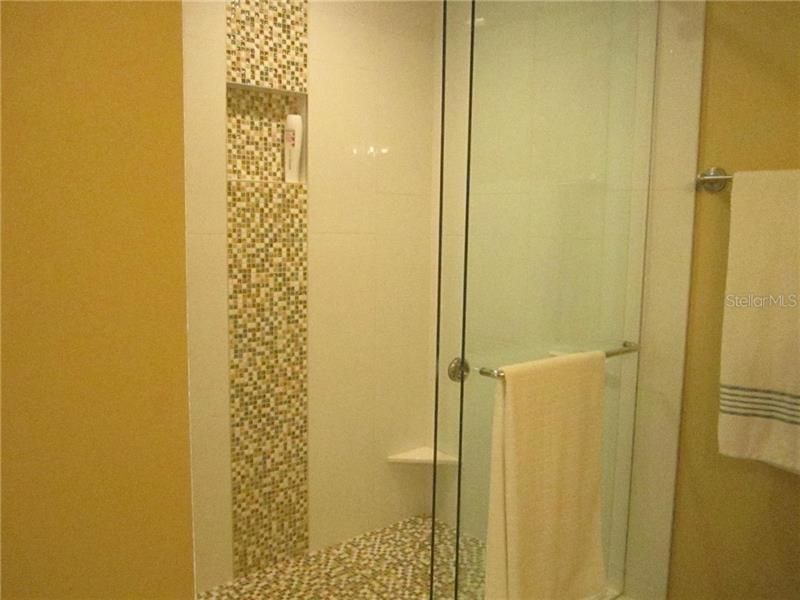 750 N Tamiami Trail, Unit 705, Sarasota, FL 34236 Photo