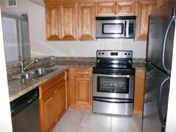 1465 W Lake Crystal Drive, Unit G, West Palm Beach, FL 33411