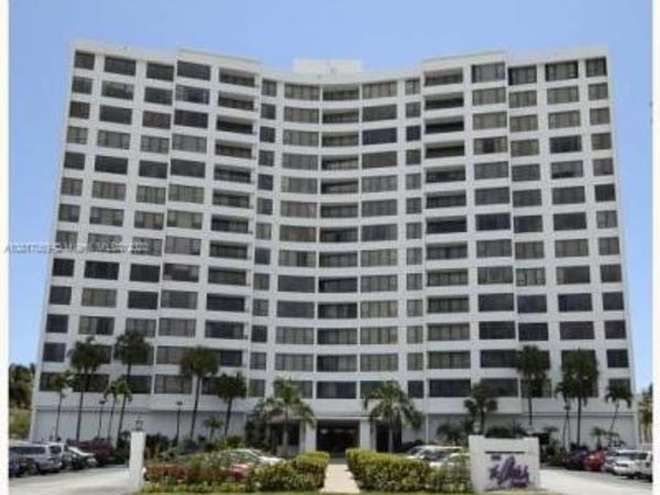 3505 S Ocean Dr, Unit PH-12, Hollywood, FL 33019