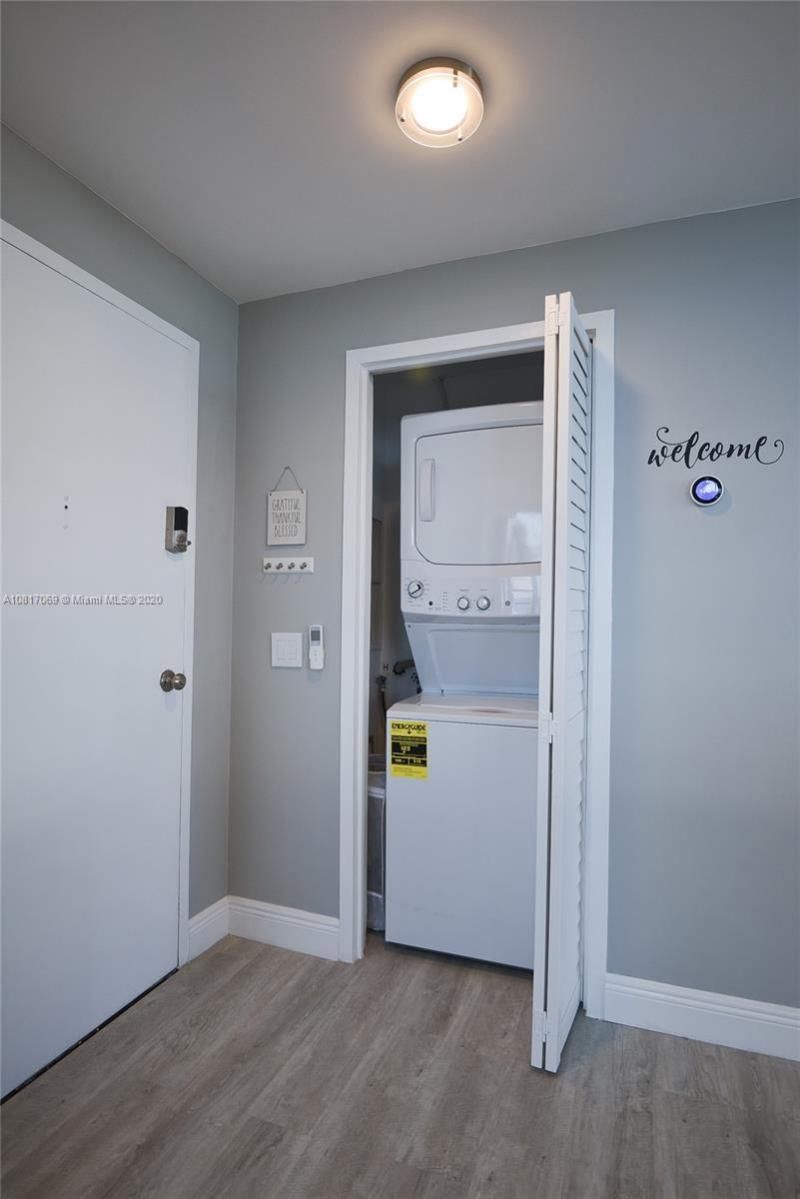 3505 S Ocean Dr, Unit PH-12, Hollywood, FL 33019 Photo