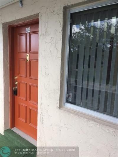 3571 Inverrary Drive, Unit 308, Lauderhill, FL 33319 Photo