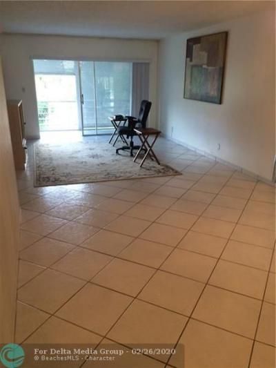 3571 Inverrary Drive, Unit 308, Lauderhill, FL 33319 Photo