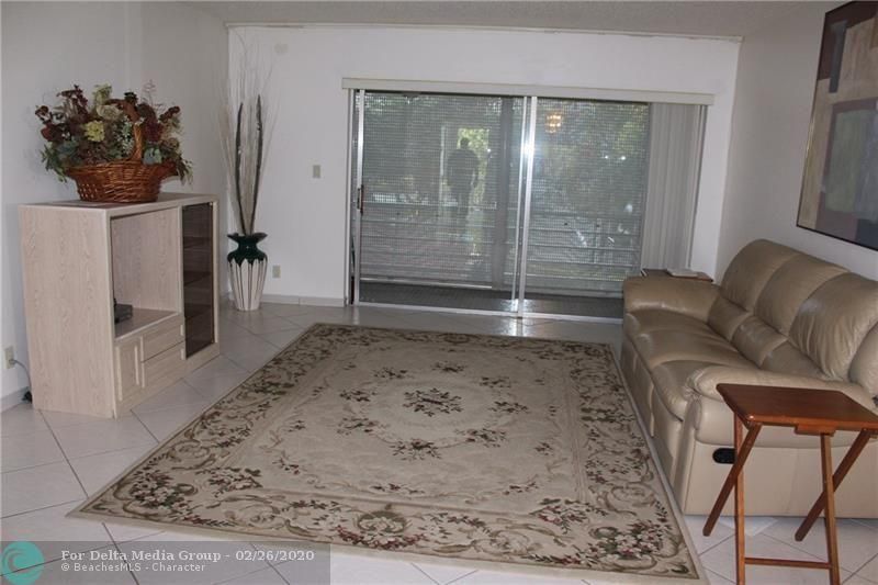 3571 Inverrary Drive, Unit 308, Lauderhill, FL 33319 Photo