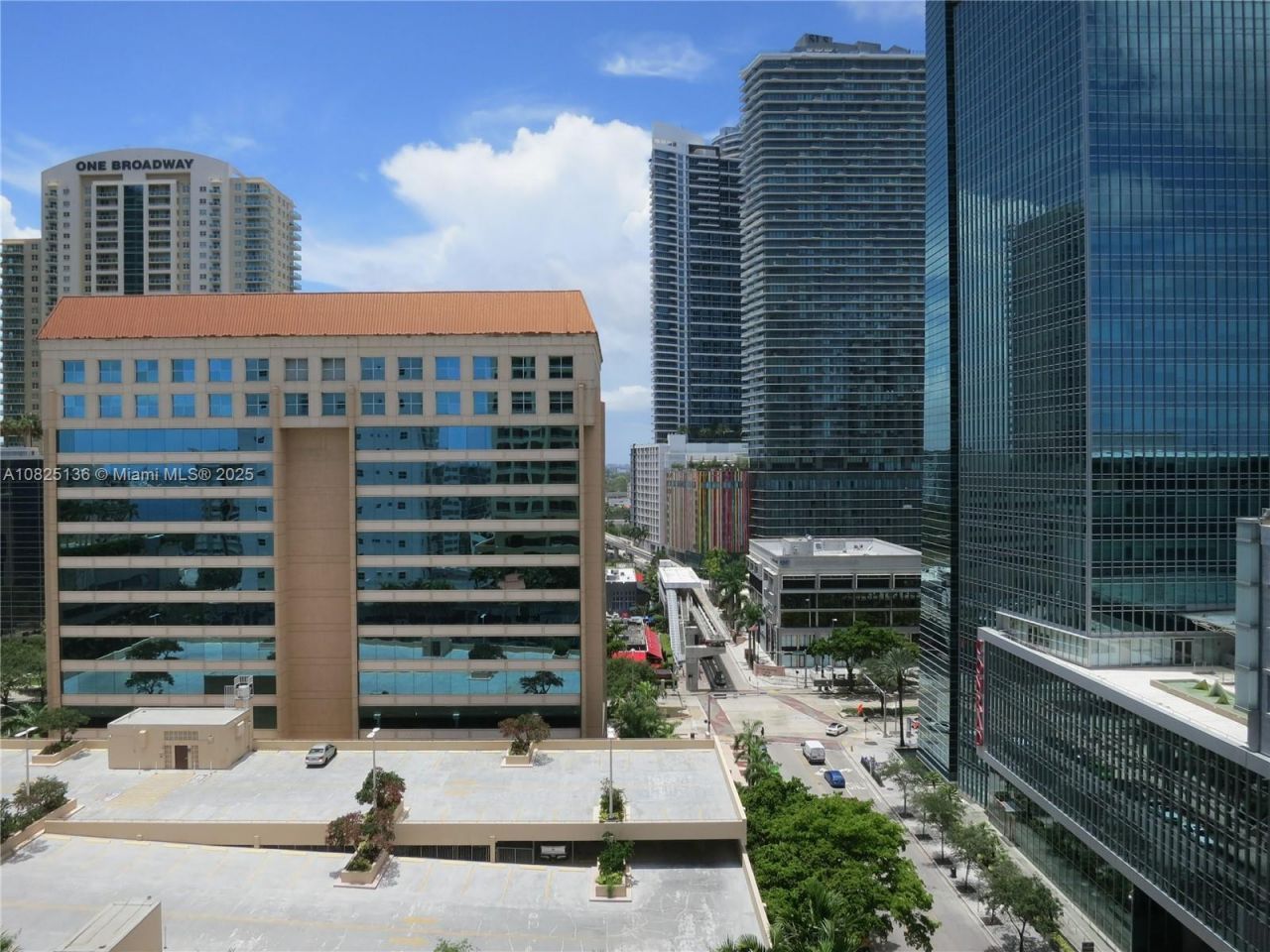 170 SE 14th St, Unit 1407, Miami, FL 33131 Photo