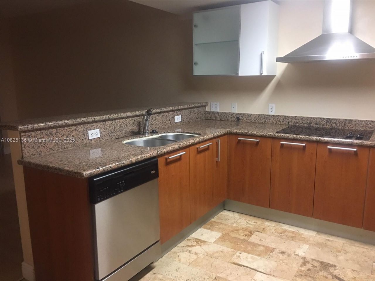 170 SE 14th St, Unit 1407, Miami, FL 33131 Photo