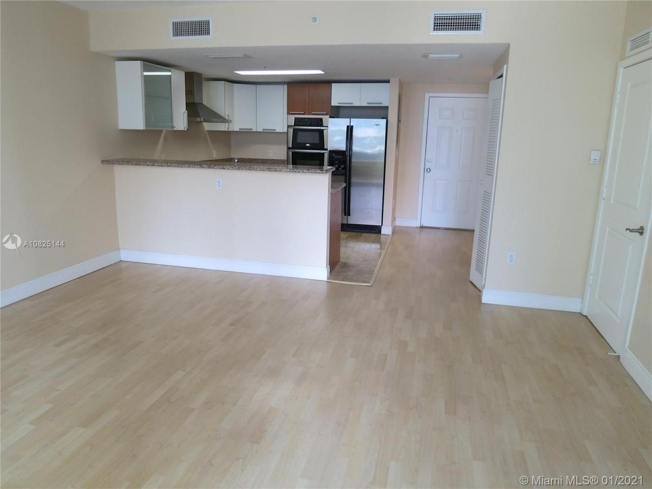 170 SE 14th St, Unit 1507, Miami, FL 33131 Photo