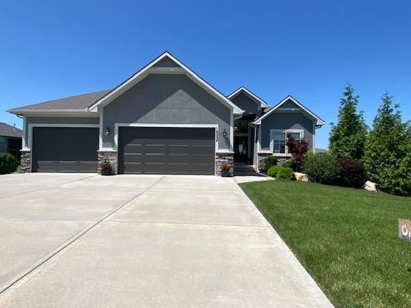 19024 Theden Street, Spring Hill, KS 66083