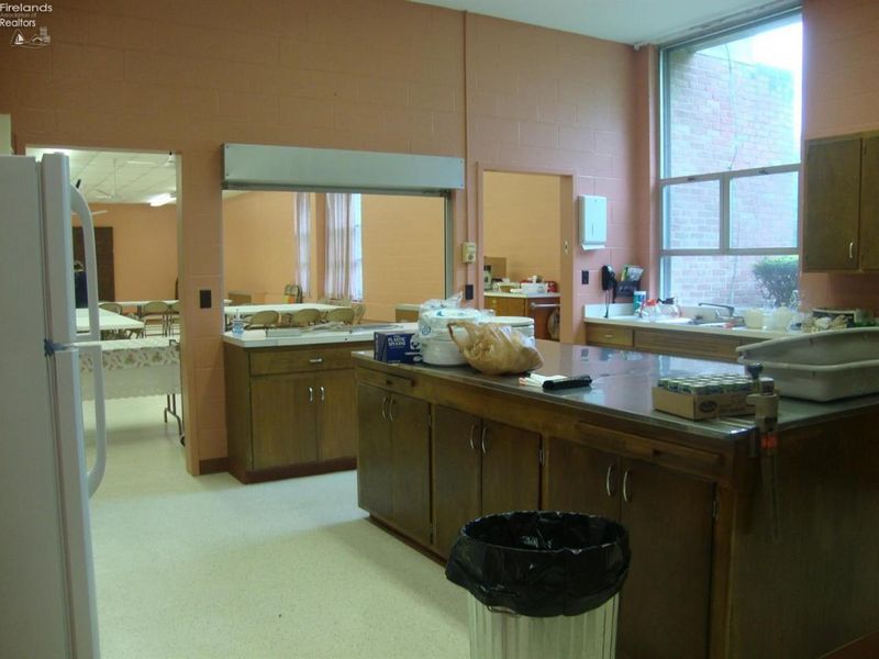 4481 N US 23, Fostoria, OH 44830 Photo 11