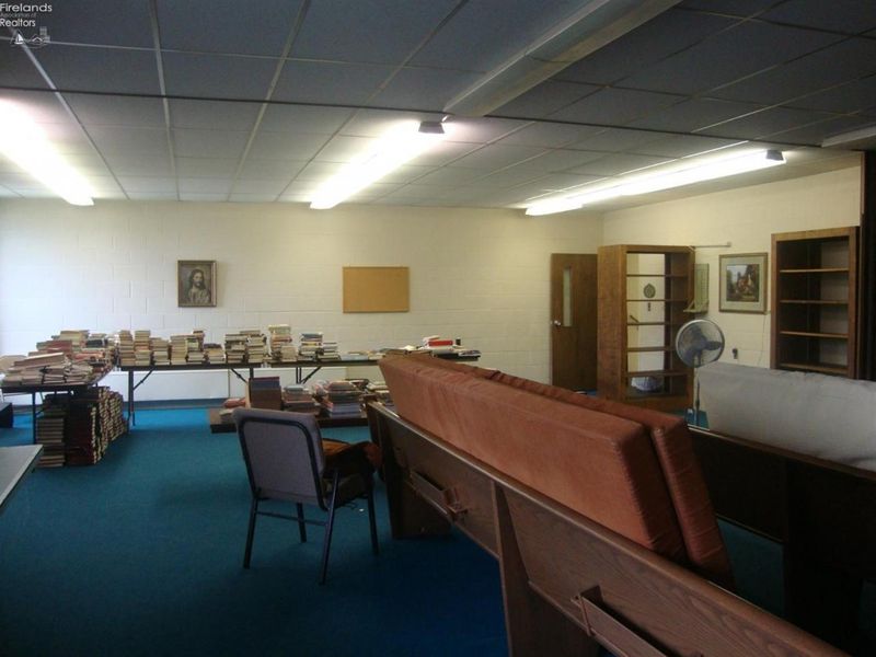 4481 N US 23, Fostoria, OH 44830 Photo 19