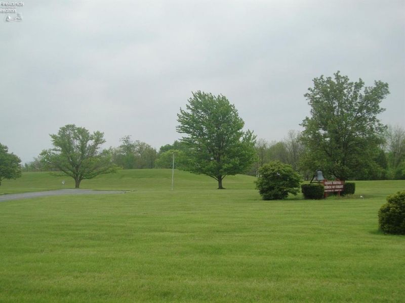4481 N US 23, Fostoria, OH 44830 Photo 2