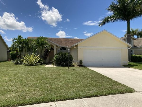 13016 Meadowbreeze Drive, Wellington, FL 33414