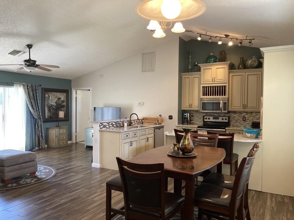 13016 Meadowbreeze Drive, Wellington, FL 33414 Photo