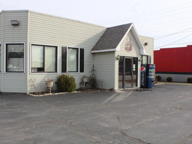 511 E Main Street, Saint Henry, OH 45883 Photo 3