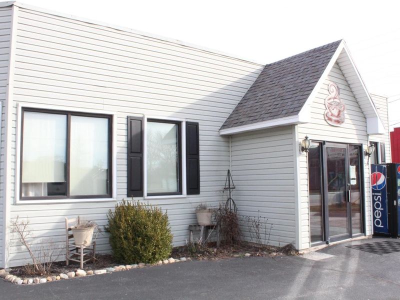 511 E Main Street, Saint Henry, OH 45883 Photo 4