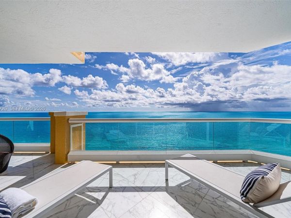 17875 Collins Ave, Unit 2602, Sunny Isles Beach, FL 33160