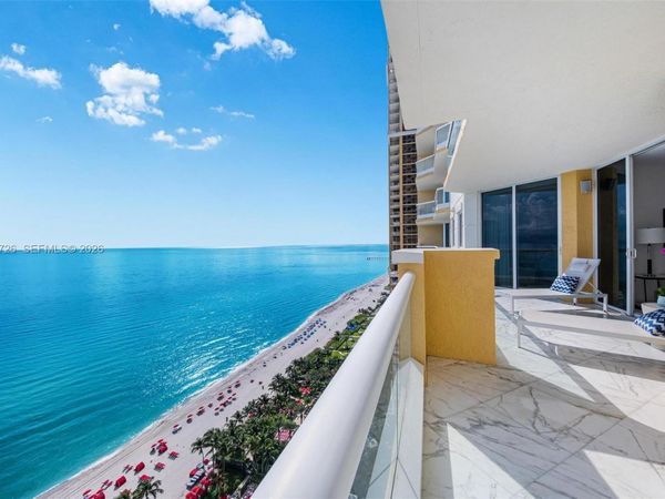 17875 Collins Ave, Unit 2602, Sunny Isles Beach, FL 33160