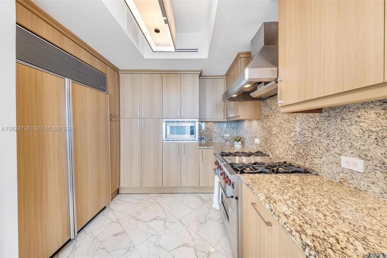 17875 Collins Ave, Unit 2602, Sunny Isles Beach, FL 33160 Photo