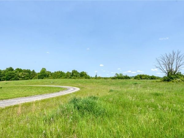 63570 Wintergreen Road, Lore City, OH 43755