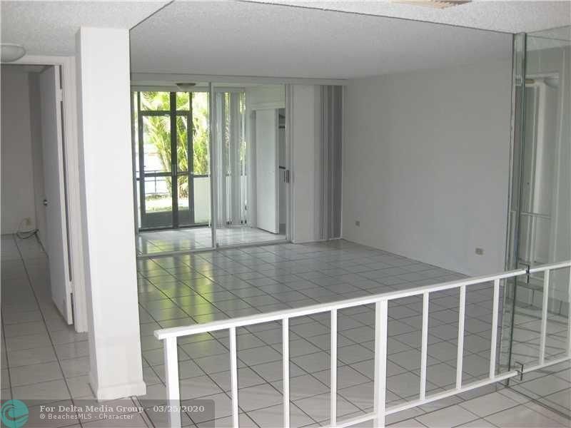 3750 Inverrary Drive, Unit 1B, Lauderhill, FL 33319 Photo