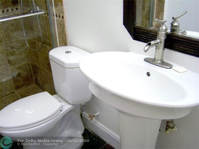 Please Call For Address, North Miami, FL 33181 Photo