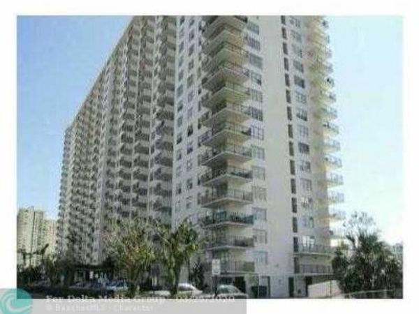 251 174, Unit 118, Sunny Isles Beach, FL 33160