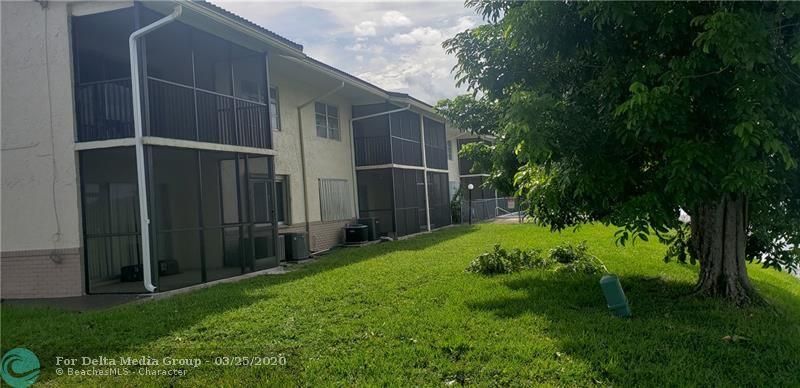 8705 NW 38th Drive, Unit 7B, Coral Springs, FL 33065 Photo