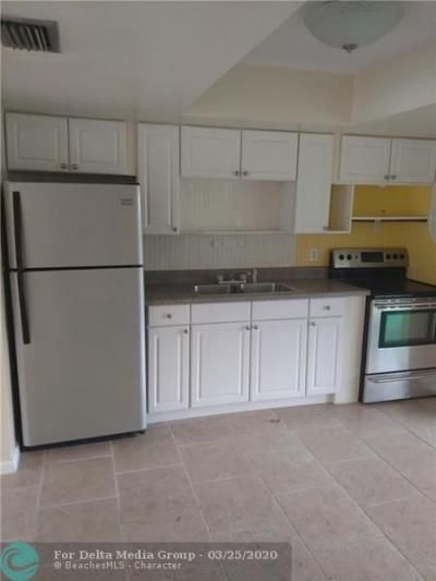 2061 NE 25th Avenue, Pompano Beach, FL 33062 Photo