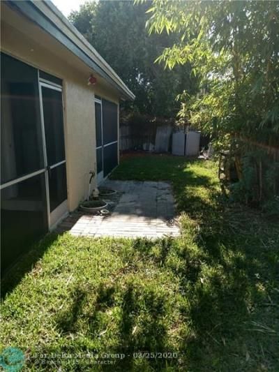 2061 NE 25th Avenue, Pompano Beach, FL 33062 Photo