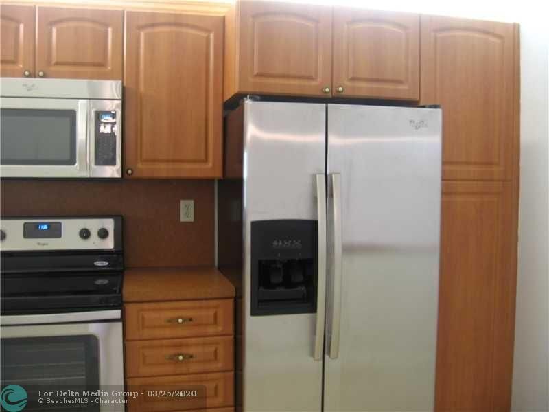 8940 S Hollybrook Bl, Unit 306, Pembroke Pines, FL 33025 Photo