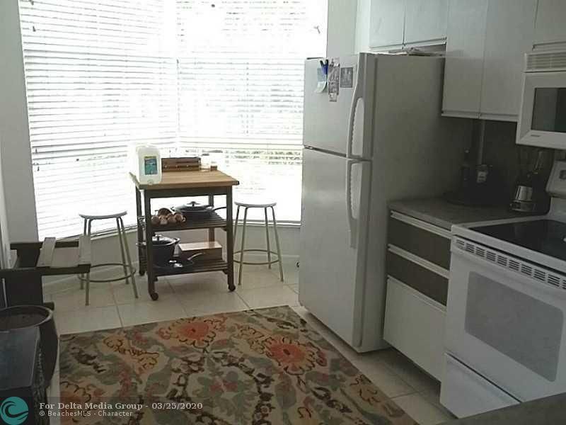 5910 Morningstar Cir, Unit 202, Delray Beach, FL 33484 Photo