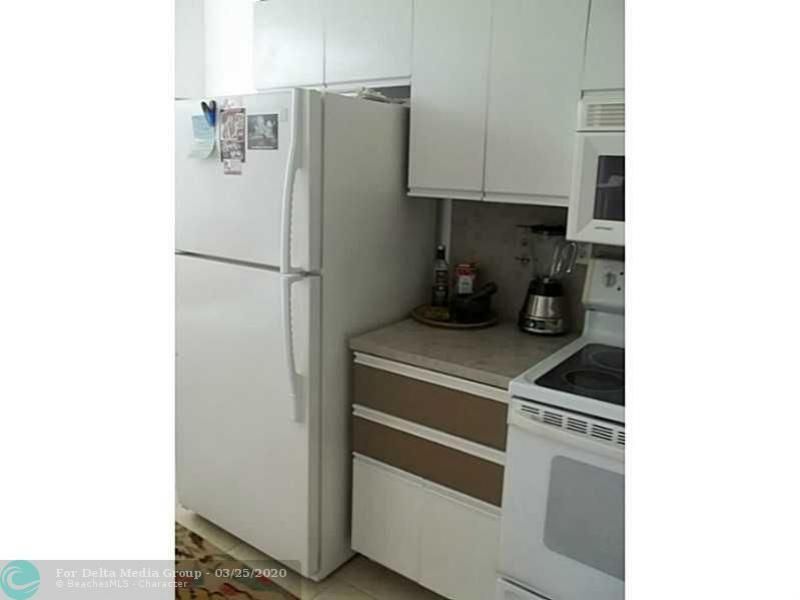 5910 Morningstar Cir, Unit 202, Delray Beach, FL 33484 Photo