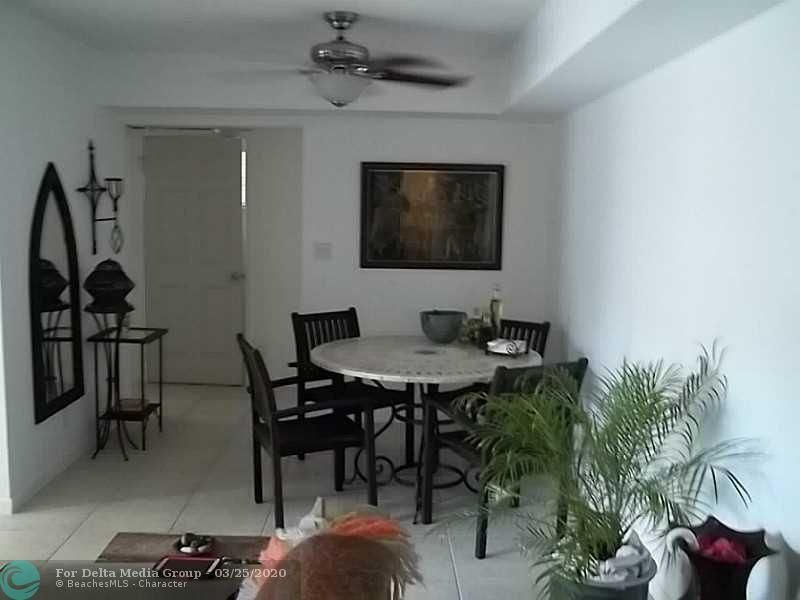 5910 Morningstar Cir, Unit 202, Delray Beach, FL 33484 Photo