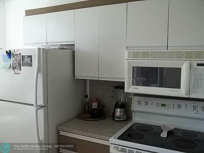 5910 Morningstar Cir, Unit 202, Delray Beach, FL 33484 Photo