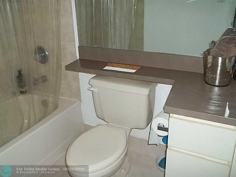 5910 Morningstar Cir, Unit 202, Delray Beach, FL 33484 Photo