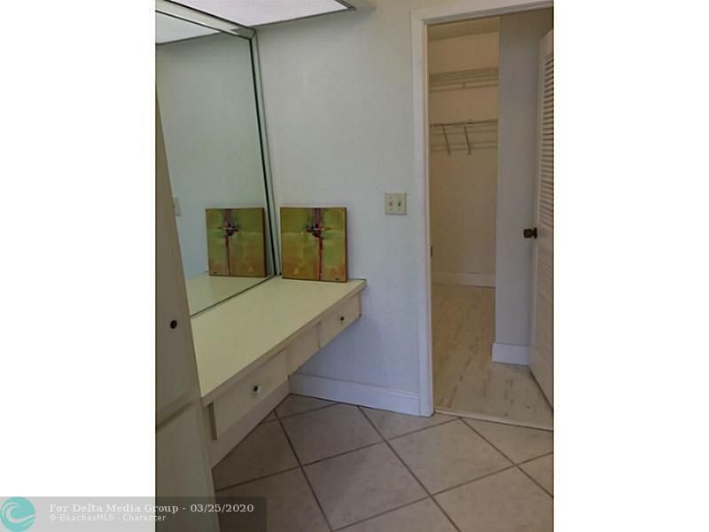 2500 Parkview Dr, Unit 1519, Hallandale Beach, FL 33009 Photo