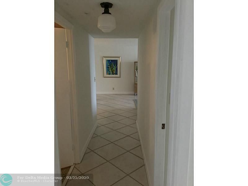 2500 Parkview Dr, Unit 1519, Hallandale Beach, FL 33009 Photo
