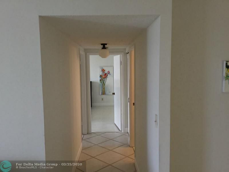 2500 Parkview Dr, Unit 1519, Hallandale Beach, FL 33009 Photo